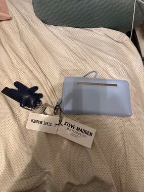 Steve Madden Light Blue Bzippy Multi-Piece Wristlet with Silver Charm